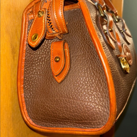 Dooney & Bourke AWL Speedy Chocolate and Caramel Satchel Vintage - Picture 3 of 11